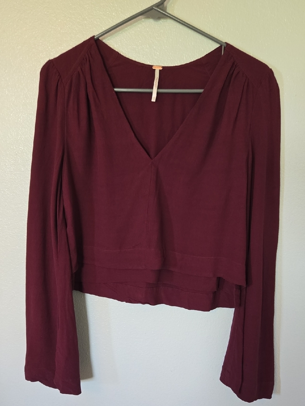 Free People | Maroon Long Bell Sleeve V Neck Top Size XS